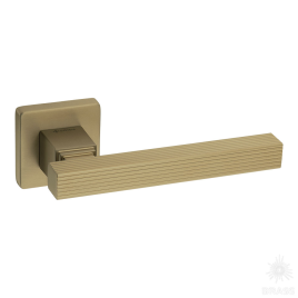 Brass Ручка дверная HA220LRO11 GB TRONE-L матовая латунь