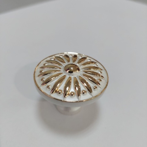 Ручка кнопка RM-ALINA01-31 белая с золотом фото 1